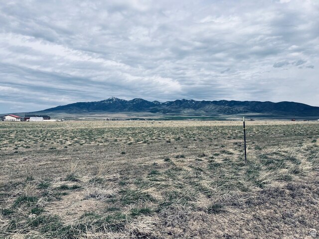 4270 W 2000 N, Malad City, ID 83252
