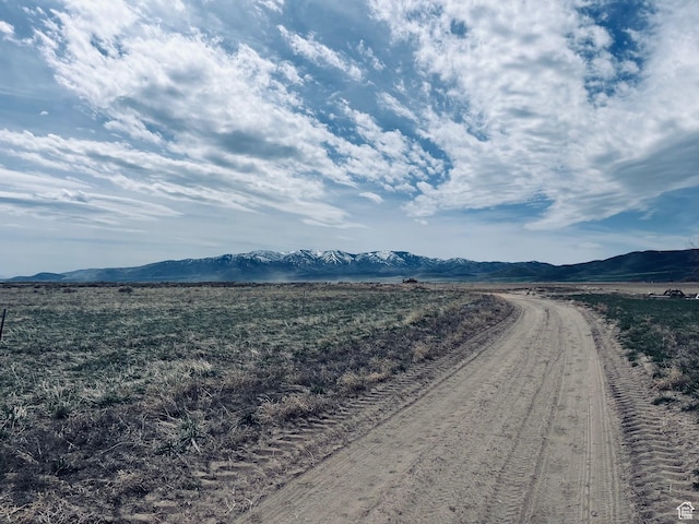 4270 W 2000 N, Malad City, ID 83252