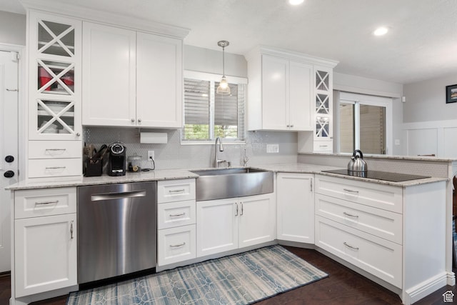 149 E 800 N, Bountiful, UT 84010 - kitchen with dishwasher, black electric stovetop, a peninsula, white cabinets, and recessed lighting