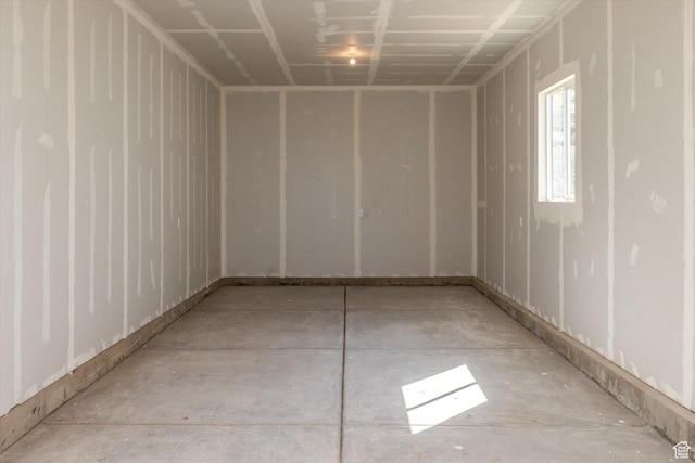 156 N Sherwood Dr, Providence, UT 84332 - spare room featuring concrete floors