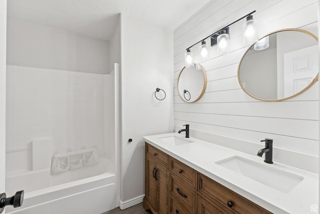 1212 Pinehurst Cir, Farmington, UT 84025 - full bath with double vanity and shower / bath combination