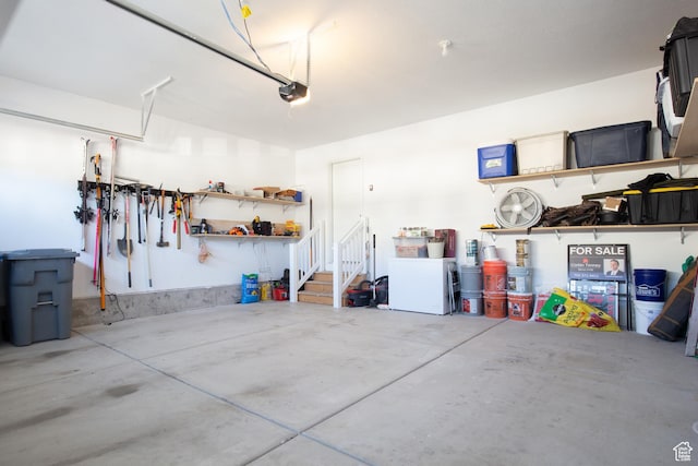 922 Olson Dr N, Saratoga Springs, UT 84045 - garage with a garage door opener