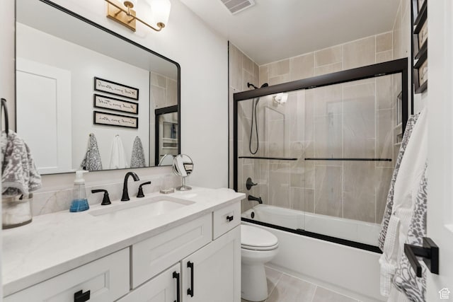 1537 N Sweetwater Ln, Farmington, UT 84025 - full bath with vanity and bath / shower combo with glass door