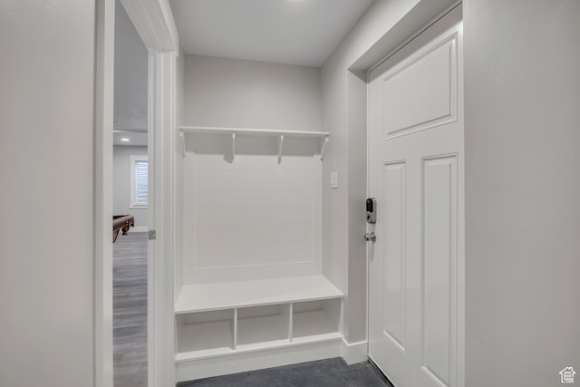 2508 E Lone Hill Dr, Draper Ut Cnty, UT 84020 - mudroom featuring baseboards and recessed lighting
