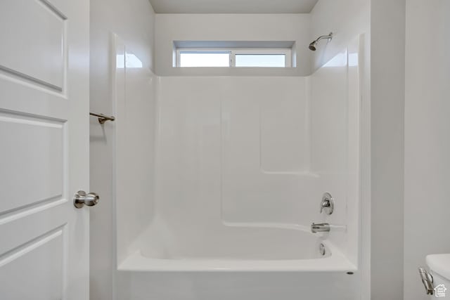 2508 E Lone Hill Dr, Draper Ut Cnty, UT 84020 - bathroom with shower / bath combination and toilet