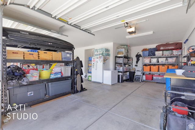 3694 E Tauri Way, St George, UT 84790 - garage featuring a garage door opener