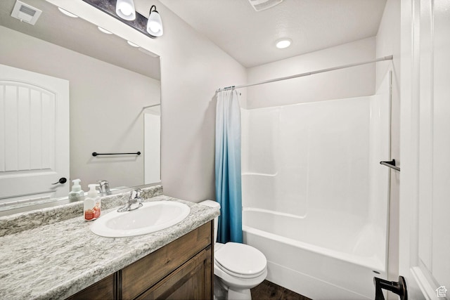 824 N 980 W, Tremonton, UT 84337 - full bath featuring vanity, shower / tub combo with curtain, and wood finished floors