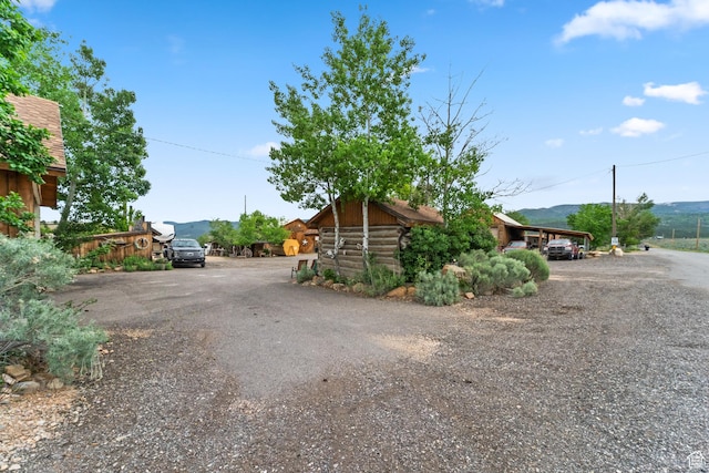 1665 E 1200 N, Mount Pleasant, UT 84647 - view of dirt / gravel driveway with a mountain view