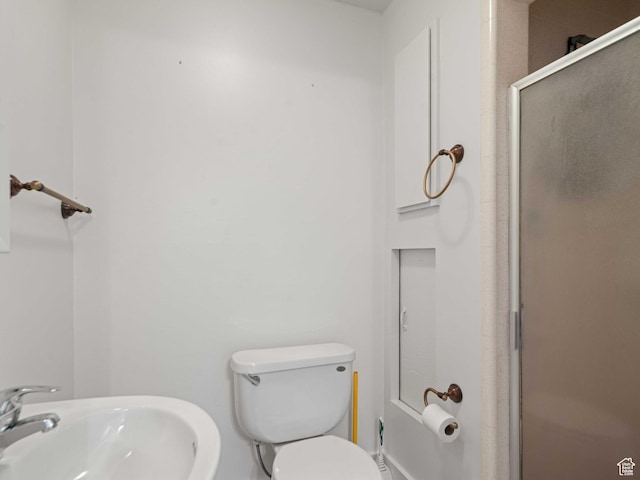 2713 N 650 E, North Ogden, UT 84414 - full bath featuring a sink and a stall shower