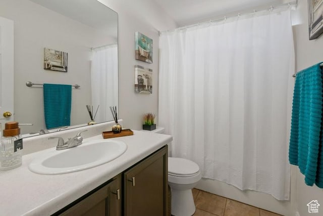 4015 S Brandon Ct, West Valley City, UT 84128 - full bathroom with vanity and tile patterned flooring