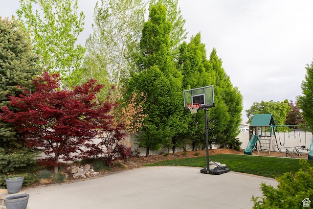 211 S 860 E, Orem, UT 84097 - view of patio featuring a playground