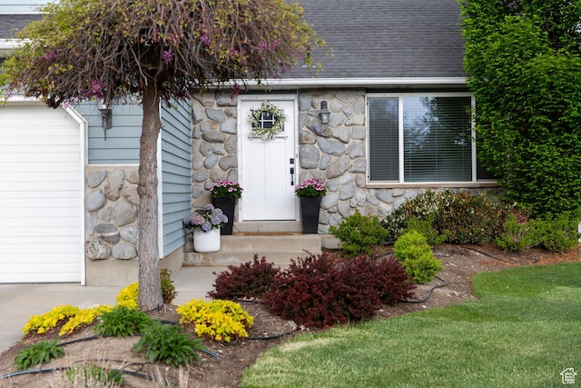 211 S 860 E, Orem, UT 84097 - entrance to property with stone siding and a shingled roof