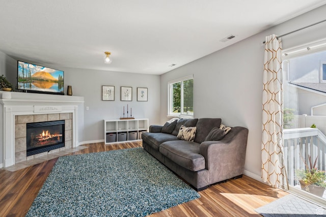 4052 W Newland Loop, Lehi, UT 84043 - living area with wood finished floors and a fireplace