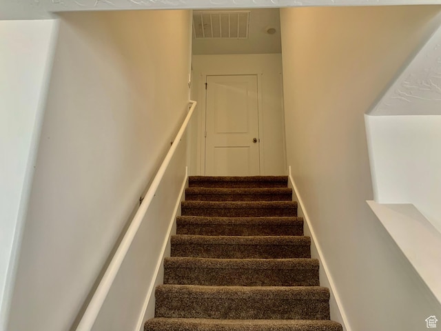 2953 W Ezra Dr, Cedar City, UT 84720 - view of staircase