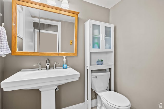 790 E 5300 S, South Ogden, UT 84405 - half bath with toilet and a sink