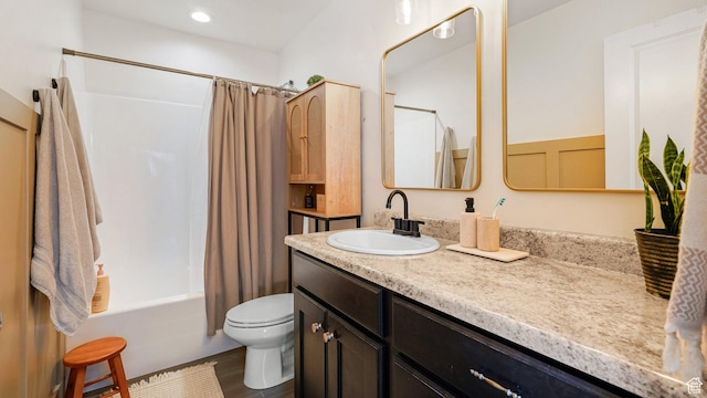 950 N 90 W, Santaquin, UT 84655 - full bathroom with vanity, shower / bath combo with shower curtain, and wood finished floors