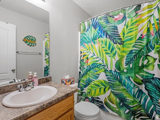 2419 E Hitching Post Dr N, Eagle Mountain, UT 84005 - full bath with vanity, a textured ceiling, and curtained shower