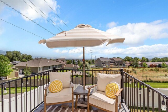 1010 E Bigelow Ave, Layton, UT 84040 - balcony with a residential view