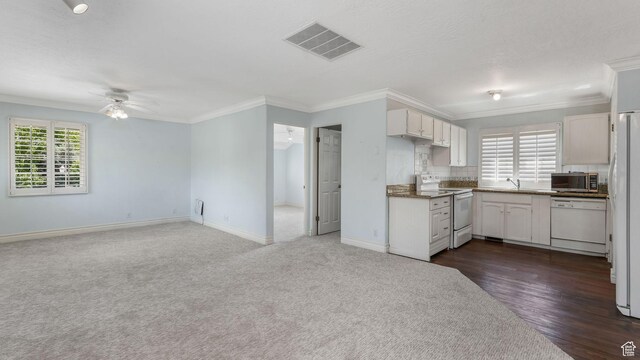 3175 N 140 W, Provo, UT 84604 - kitchen featuring white appliances, a ceiling fan, crown molding, white cabinetry, and open floor plan