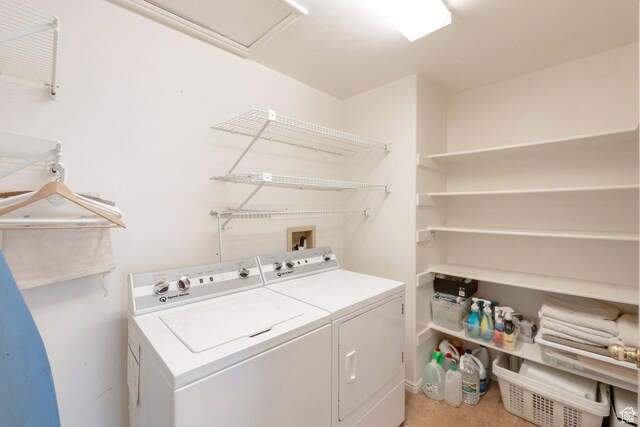 1028 E 140 N, Lindon, UT 84042 - laundry area with washer and dryer and light tile patterned floors