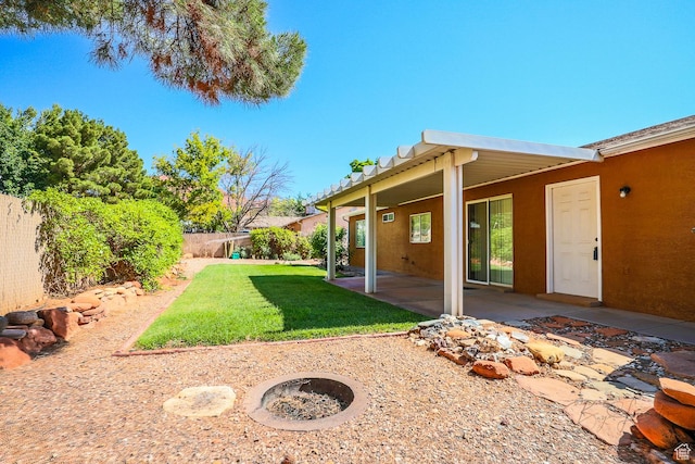 562 S 400 E, Ivins, UT 84738 - fenced yard with a patio area