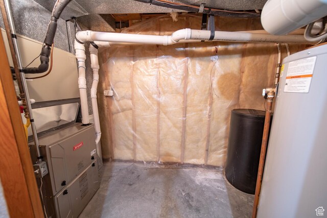 1416 W Valley View Dr, Wellington, UT 84542 - utilities featuring gas water heater and heating unit