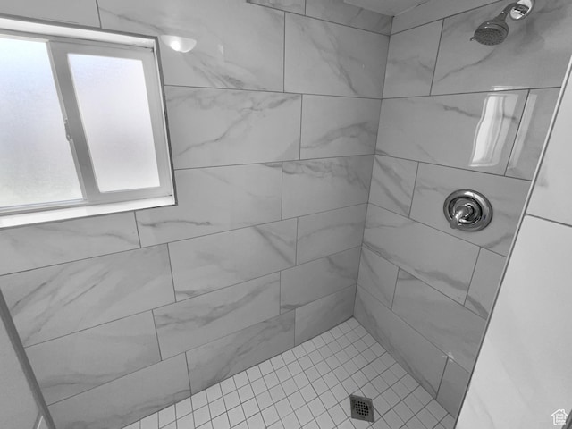 270 N 500 E, Spanish Fork, UT 84660 - bathroom with a tile shower and healthy amount of natural light