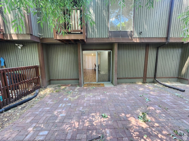 5423 S Tonalea Dr, Murray, UT 84107 - back of property with a patio