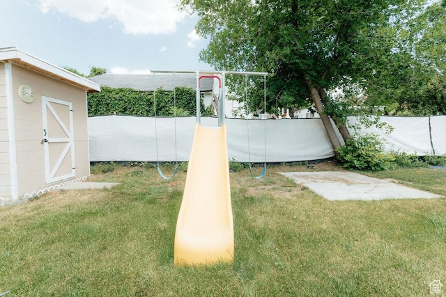 571 E Center St, Kaysville, UT 84037 - fenced backyard with a shed