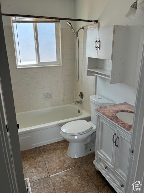 686 N 500 W, Orem, UT 84057 - bathroom with vanity and  shower combination
