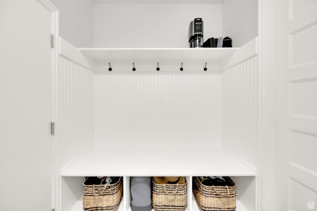 2345 E High Mountain Dr, Sandy, UT 84092 - view of mudroom