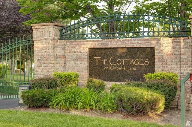 11863 S Cottage Side Way, Draper, UT 84020 - community sign with a gate