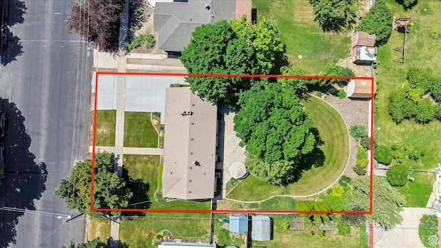 871 N 400 E, Logan, UT 84321 - aerial view of property and surrounding area with property boundaries highlighted