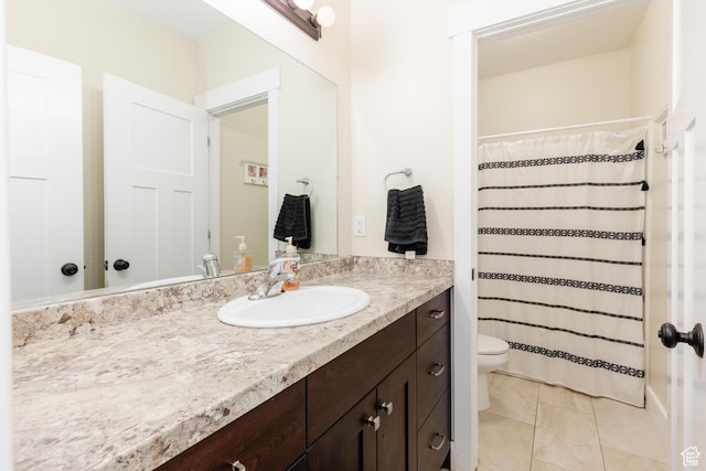 981 E Pebble Creek Rd, Smithfield, UT 84335 - full bath featuring vanity, tile patterned floors, and a shower with shower curtain