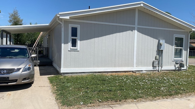 371 Broadmoor Ave, Ogden, UT 84404 - view of home's exterior featuring a lawn