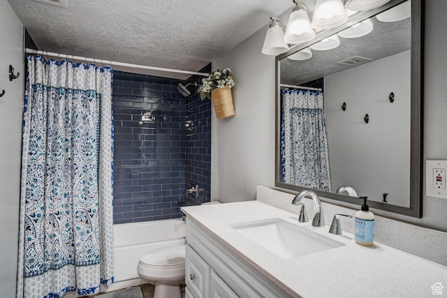 768 E 800 S, Salt Lake City, UT 84102 - full bath featuring a textured ceiling, vanity, and shower / tub combo with curtain
