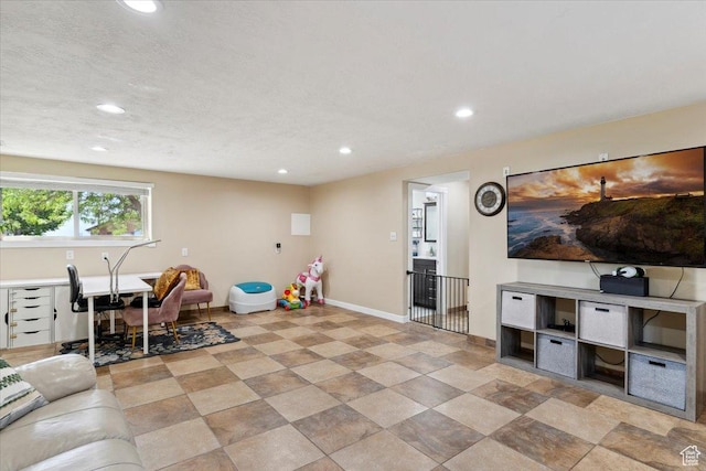1260 E 2925 N, North Ogden, UT 84414 - living room with recessed lighting and baseboards