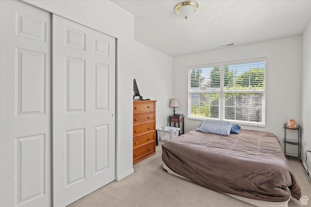 3304 S Hunter Villa Ln Unit D, West Valley City, UT 84128 - bedroom featuring light carpet