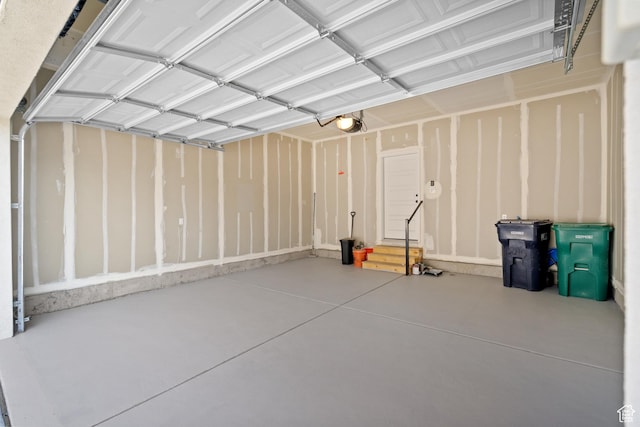 15040 S Wild Horse Way, Bluffdale, UT 84065 - garage with a garage door opener