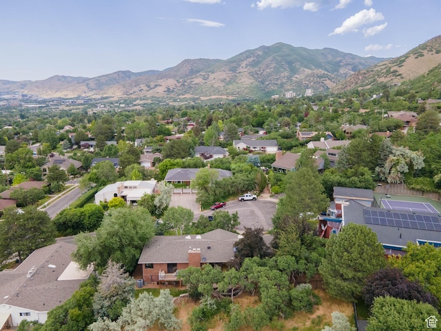 2842 E Oakbrook Cir, Salt Lake City, UT 84108 - aerial view of residential area featuring a mountainous background