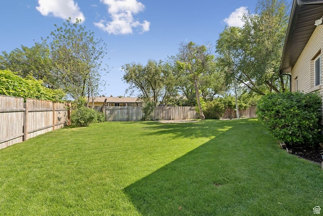 2104 W Champagne Cir, Taylorsville, UT 84129 - view of fenced backyard