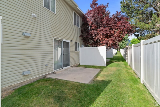 814 E Meadow Pine Ct, Salt Lake City, UT 84106 - fenced yard with a patio