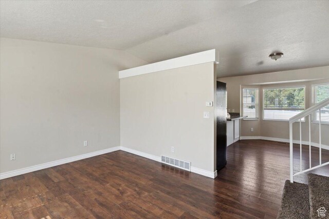 909 N White Pine Dr E, Tooele, UT 84074