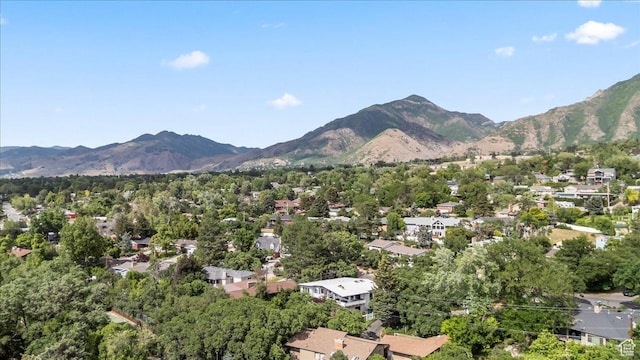 4560 S Wallace Ln, Holladay, UT 84117 - view of mountain backdrop