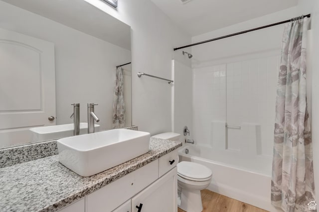 327 E 2260 S, Heber City, UT 84032 - full bath with shower / bath combination with curtain, vanity, and wood finished floors