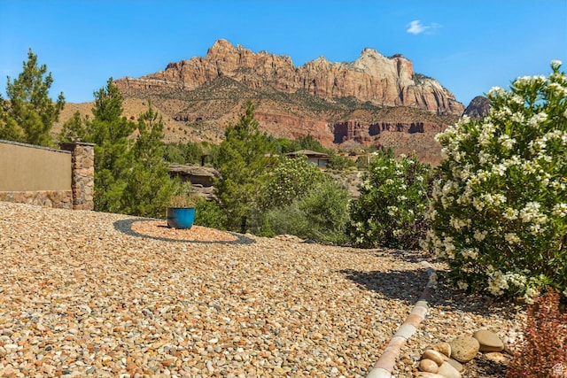 34 Valley View Dr, Springdale, UT 84767 - mountain view
