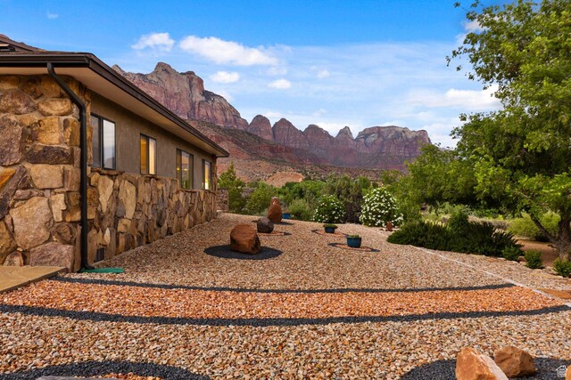 34 Valley View Dr, Springdale, UT 84767 - view of yard featuring a mountain view