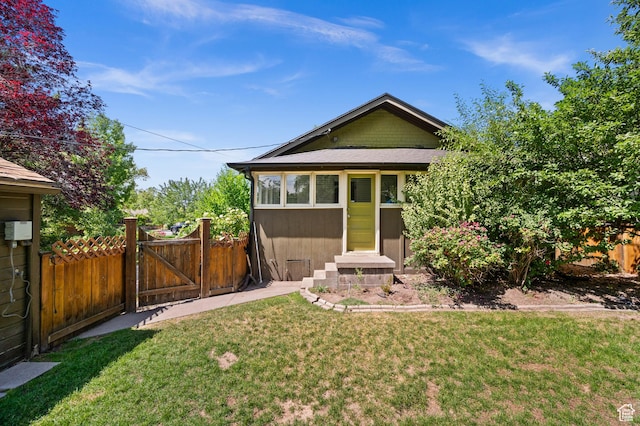 832 E Ramona Ave, Salt Lake City, UT 84105 - view of front of house featuring a gate and entry steps