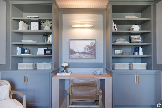 1889 W 1400 S, Lehi, UT 84043 - office featuring built in shelves