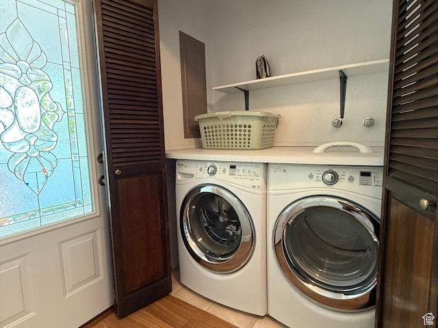 1177 W 2060 N, Helper, UT 84526 - laundry area featuring washer and dryer